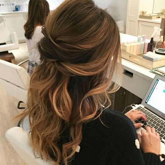 Easy Half-Up, Half-Down Hairstyles for long hair Easy Half-Up, Half-Down Hairstyles for long hair
