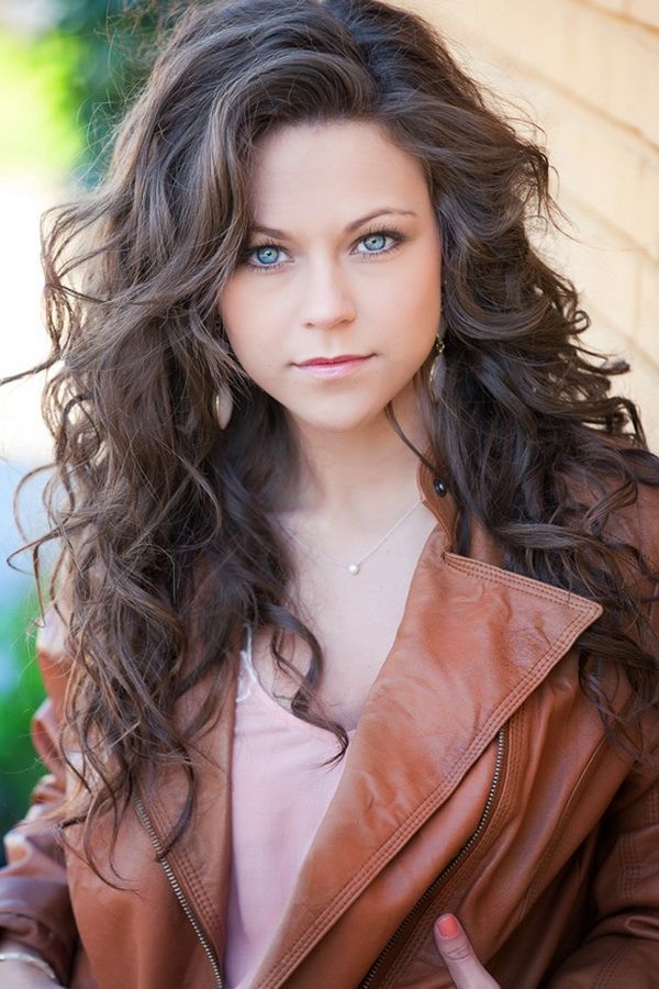 Easy Long Wavy Curly Hairstyles for Women Easy Long Wavy Curly Hairstyles for Women