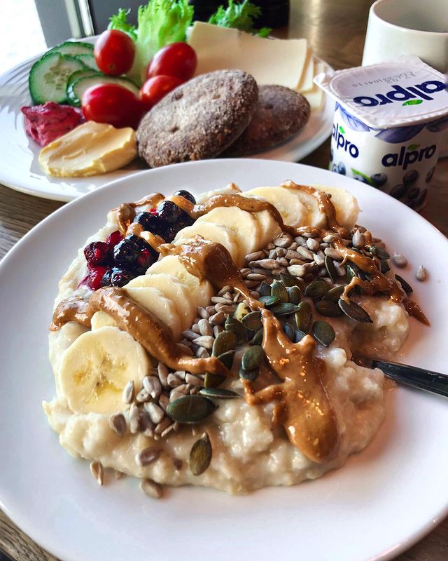 Quick Easy Breakfasts You Will Be Excited to Wake Up For Quick Easy Breakfasts You Will Be Excited to Wake Up For