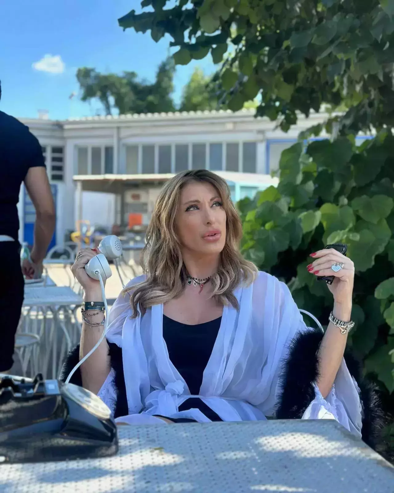 Sabrina Salerno 06-17-2024 Timeless Elegance: Sabrina Salerno's Chic Style Hairstyle for Women Over 50